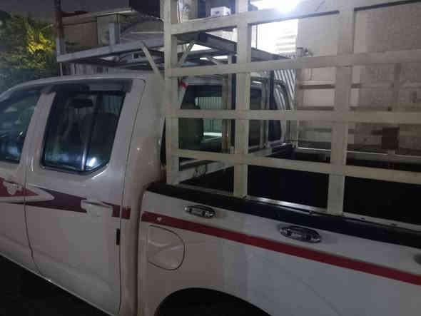 نيفارا 2008 كلش نظيفة تخم تاير صدر جديد دسكات بنزات كله جديد كير محرك كفاله فووووول سياره بسمي ابيع شرط تحويل مباشر مكاني بغداد المشتل السعر 78 وبيه مجال 
*********** 
ملاحظة السيارة بدون محجر
