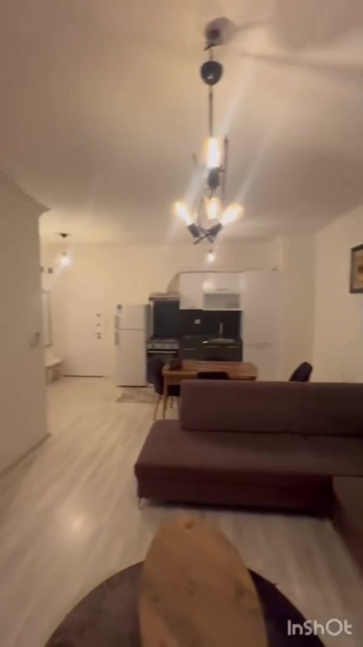 🏡 شقة للبيع في أربيل – لالاف سيتي 🏡

✨ المواصفات:

- غرفة نوم + صالة
- مطبخ
- صحيات
- 3 بالكونات
- الطابق السادس
- واجهة خارجية
- موقع مميز على شارع 150م مقابل المرور

💰 السعر: 4 دفاتر و65 ورقة (نقدًا).

📞 للاستفسار والتواصل:
***********

اغتنم الفرصة لامتلاك شقة بموقع ممتاز وسعر مناسب.
#أربيل
#اربيل
#عقارات_أربيل
#عقارات
#شقق_للبيع
#شقة_للبيع
#لالاف_سيتي
#استثمار
#سكن
#بيع_شقق
#العراق
#Erbil
#Erbil_Real_Estate
#Iraq
#Apartment_For_Sale
#RealEstate
