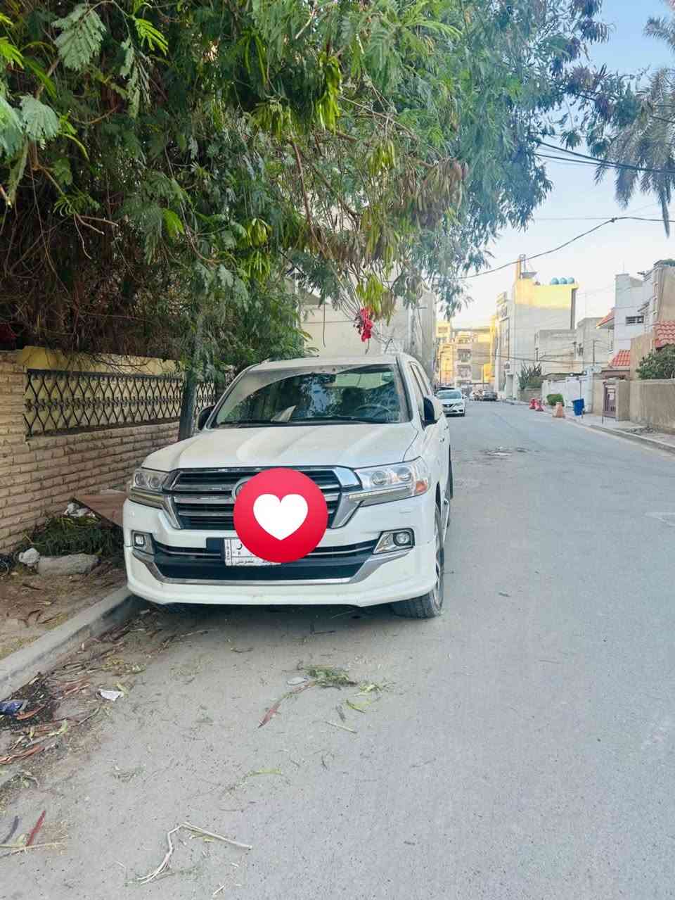 السلام عليكم
لاندكروز 2016 فول مواصفات vxs محرك 5700 بيضاء اللون مبدل باب عكس السائق فقط 
السيارة موجودة بالاعظمية شارع المغرب
 السعر 53,000 $ 
رقم الهاتف ***********
مكلف بالنشر الاتصال على رقم الهاتف
