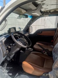 للبيع كيا حمل موديل 2019  محرك 3 وكير اوتوماتيك سيارة نظيفة رقم بغداد ...