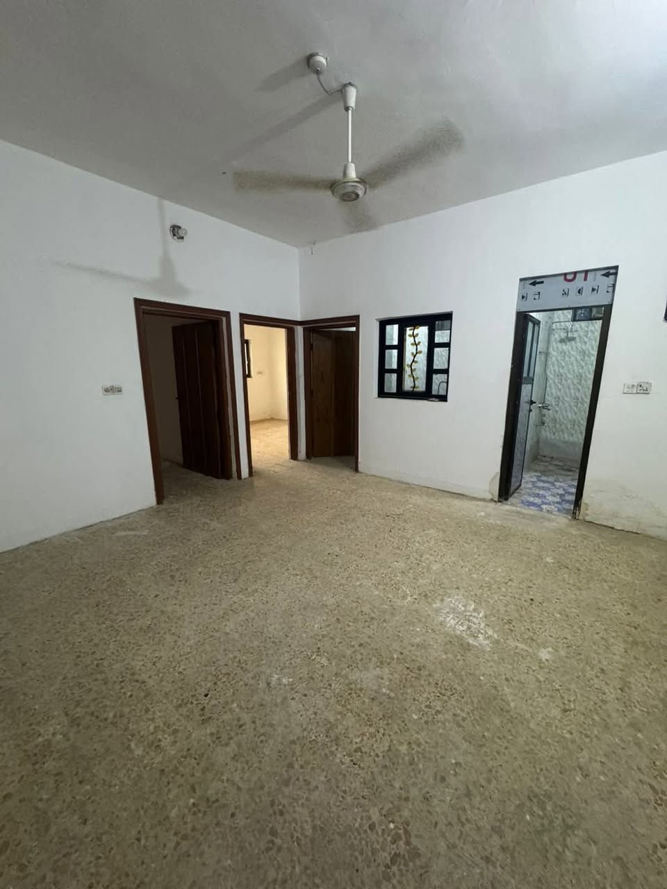 🔥 شقّة للايجار | حي الفرات – على الشارع العام🔥

🔹 الموقع: حي الفرات، مقابل جامع الإمام المهدي

🔹 تفاصيل الشقّة:
 • 🛏️ غرفتين نوم
 • 🛏️ صالة
 • 🍽️ مطبخ
 • 🚿 صحيات

🔹 الإيجار:💰 350 ألف

~~~~~~~~~~~~~~~~~~~~~
‏‎📞 للاستفسار والتواصل:
‏‎🔹 مراسلة الصفحة او واتساب مباشرة

‏ http://wa.me/+964*********** 📲

#دار #بيت #مشتمل #شقة #ايجار #للايجار #ديوانية #بيع #للبيع
