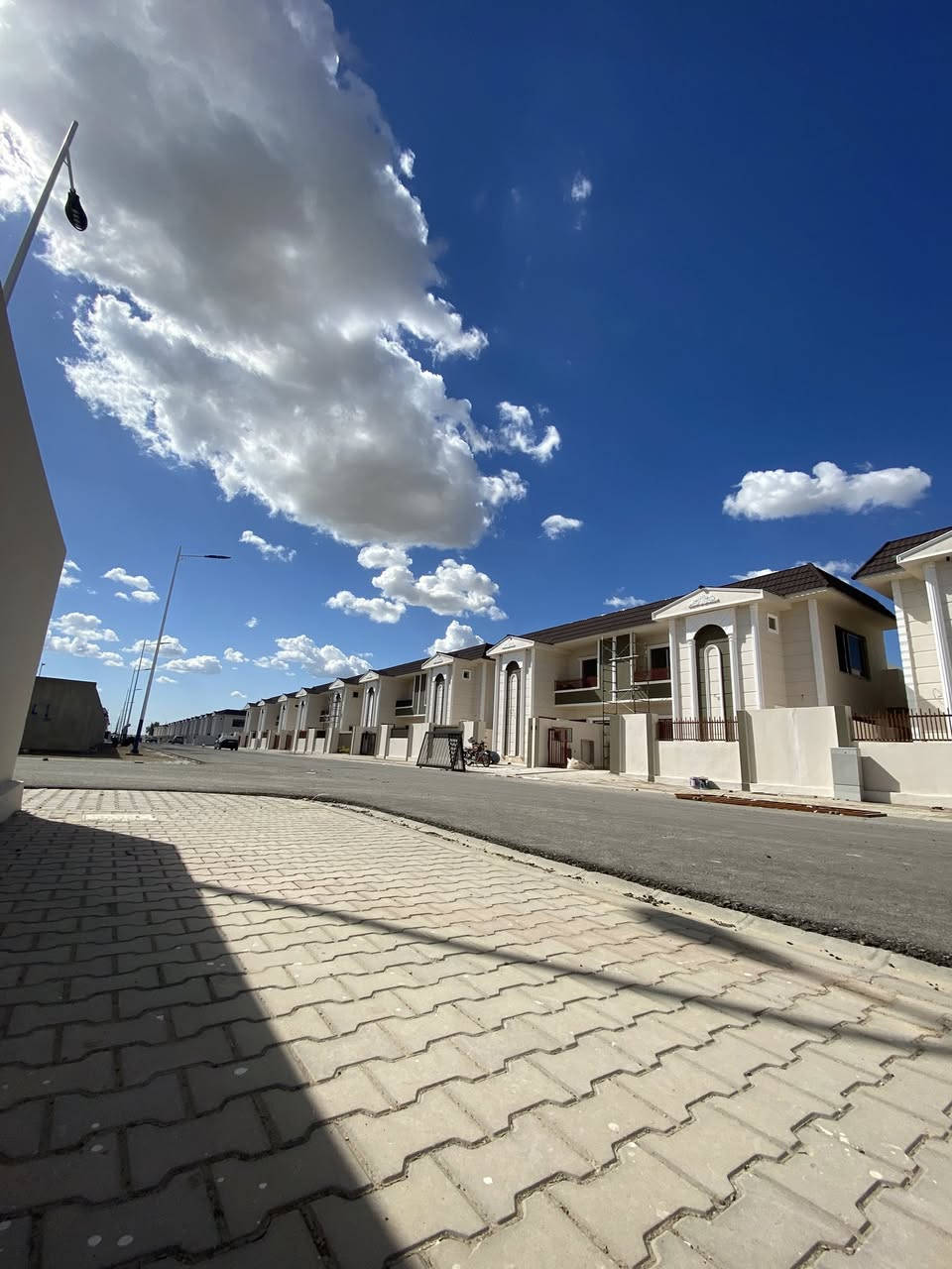 تبحث عن لمسة فخامة وأناقة لمكانك ؟؟؟ احنا انحققها بإيدنا 💪
نموذج بسيط من أعمالنا في مدينة كركوك 
عمل جميع ديكورات بأنسب الأسعار والجودة العالية وكادر ذو خبره 

1- جبس بورد وأصباغ وتغليف الجدران وبوكسات قواطع مغربية  

2- فلين وبديل الخشب  

3- ديكورات بلازما 

4- سحبات داخلية وخارجية

5- عمل السقوف الثانوية 

كل هذا واكثر تجدونه لدينا نعمل بجميع المحلات والمجمعات السكنية والتجارية 

 (( التواصل خاص عبر الصفحة حصرا ))
عملنا يرضي جميع الاذواق... 🖤
تواصل (***********)
