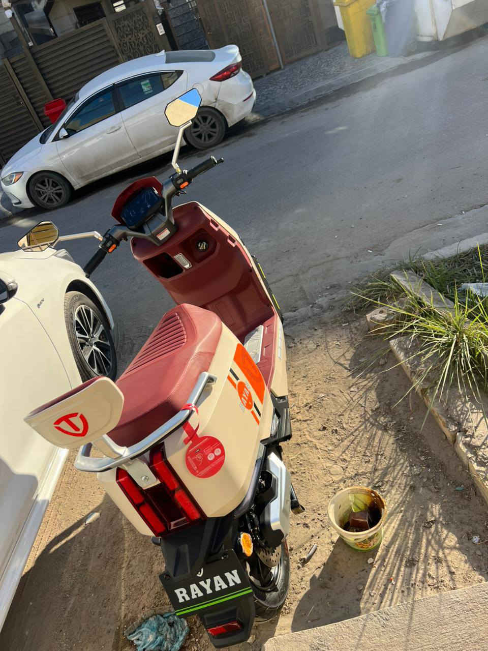 السلام عليكم دراجة ريان وحش الكون 2026للبيع
مواصفات🩵
نضامpبارك
نضام 3سرع
نضام الرجوع للخلف R
لايت LEDعالي ناصيف 
مثبت سرعه مانع انزلاق 
سرعة 75حقيقي
ملف 2000W
نضام التشغيل بصمة او عن طريق التطبيق 
6بطاريت مسطرة35امبير 72فولت 
السعر مليون قفل 
الاتصال***********او
***********
