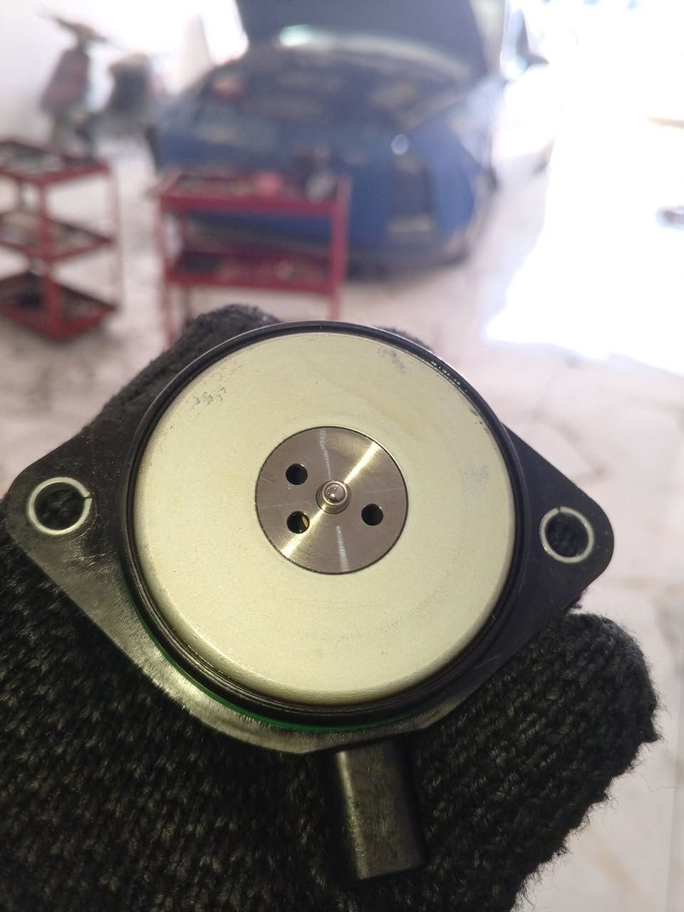 ادامة سوناتا 2020 بتاريخ الثلاثاء 2026/3/17
تنضيف غرف الاحتراق بتقنية قشور الجوز 
تنضيف الدكشن البارد 
تنضيف الجويتر مع البرمجة 
تنضيف النوزلات بالالترا سونك بالموجات 
فتح وفحص البلكات خارجيا 
تنضيف حساس الماب سنسر 
تنضيف حساس منضم الزيت
تنضيف حساس الكام شفت 
فحص المجاول بالجهاز 
فحص الفيت بم وخط الراجع 
برمجة السيارة بعد العمل 🌹 
لم يتم تنضيف سطح المحرك بفوم لعدم قبول الزبون 😂😞🌹
سيارات الأربعة سلندر 50 الف 🟫🟫
سيارات الستة سلندر 65 الف. 🟥🟥

العنوان السماوة حي الاعلام شارع السيراميك مقابل شركة فجر الطاقة للزيوت العالمية 
***********
