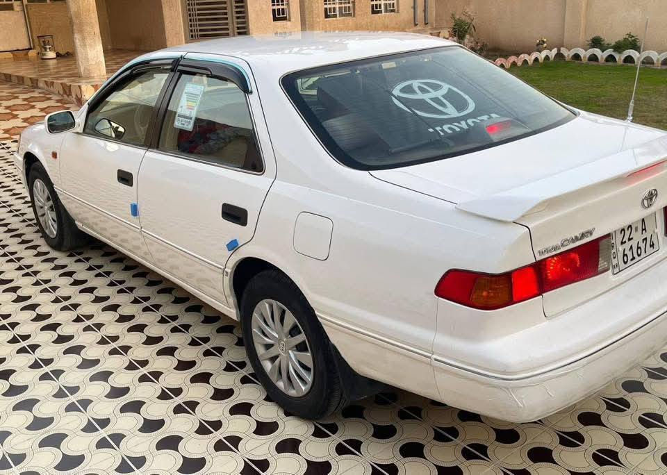 #انتباه_مكلف_بالنشر

كامري 2001 خليجي بيها قطعتين صبغ 
سنوية جديدة وهزة جديدة 
السيارة جاهزة مابيها نقص بإسمي وتحويل مباشر 
محرك وگير مال كصة.
السعر : 75 وبيها مجال 

الاتصال على الرقم :

***********
