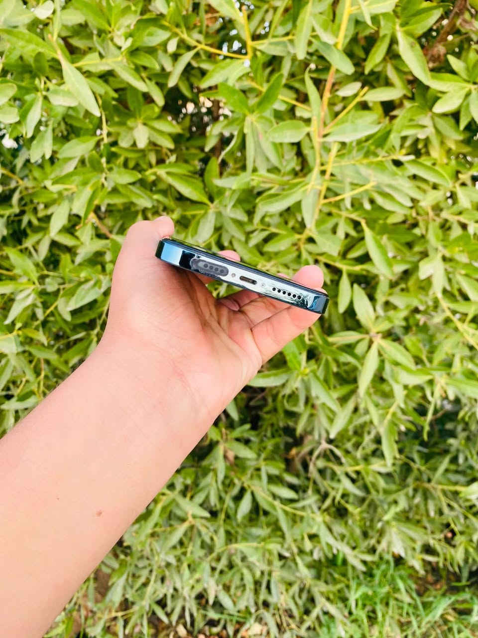 للبيع 12 برو ماكس ذاكرة256 مستبدل شاشة فيس إيدي واكف بطارية معلاية 100 بي رصعة بالضهر السعر 325 وبي مجال مكان النجف مفرق الكفل عمود 370 للاستفسار ***********
