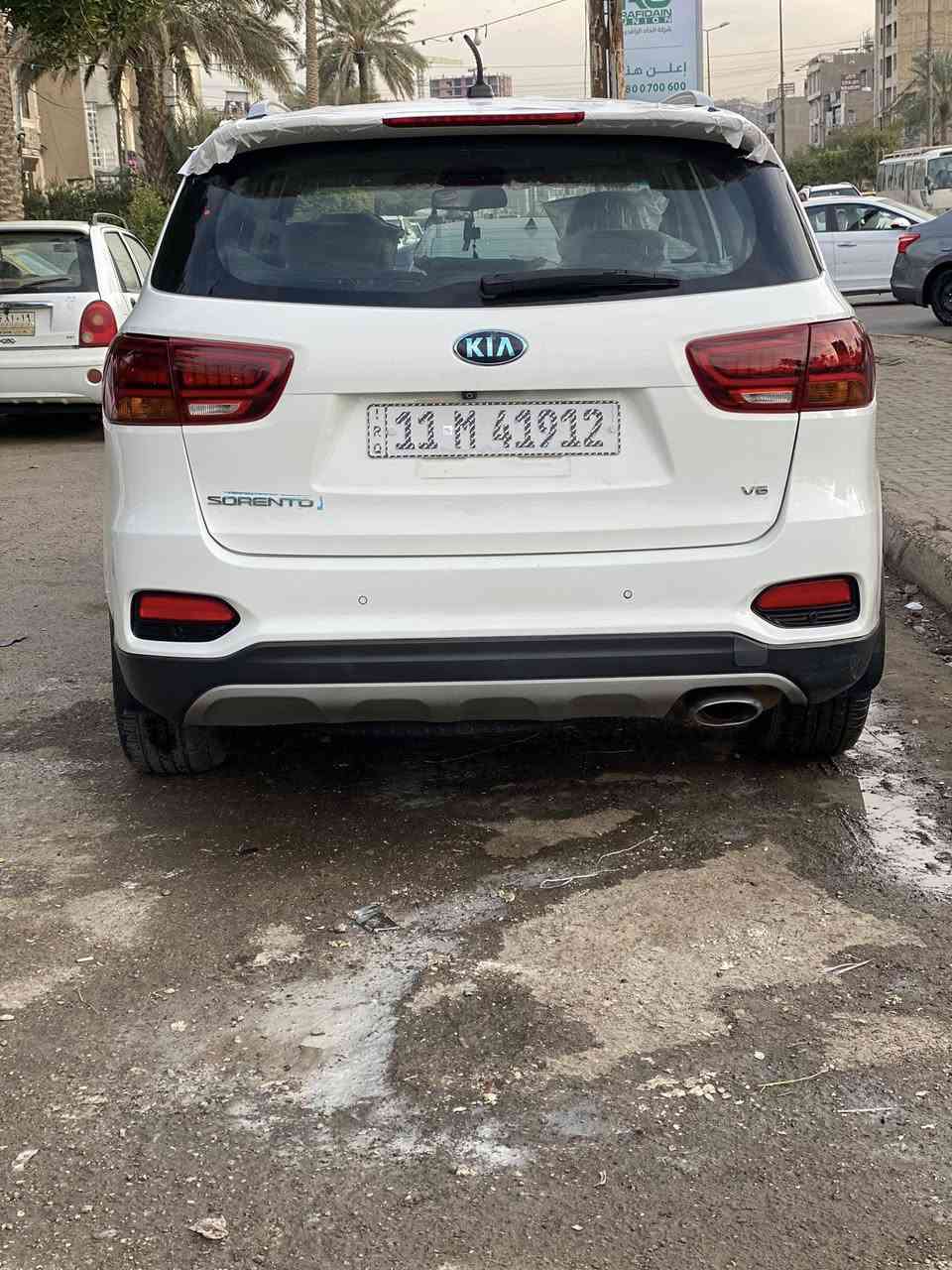 سلام عليكم للبيع كيا سورنتو مديل 2019بغداد بسمي تحويل ثاني يوم بيها مكانت صبغ او سونار موجود بل نشر سياره فول 6سلندر7راكب
3قطع تبريد 
سياره فول عده البنراما
مكان السياره بغداد الكاظمية
اي ستفسار ***********
السعر 183 او بيها مجال
