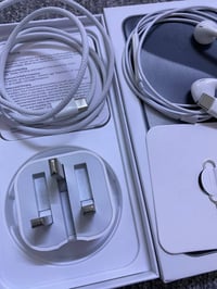 ايفون ١٥ برو ماكس • شرط الفحص • شاحن سريع