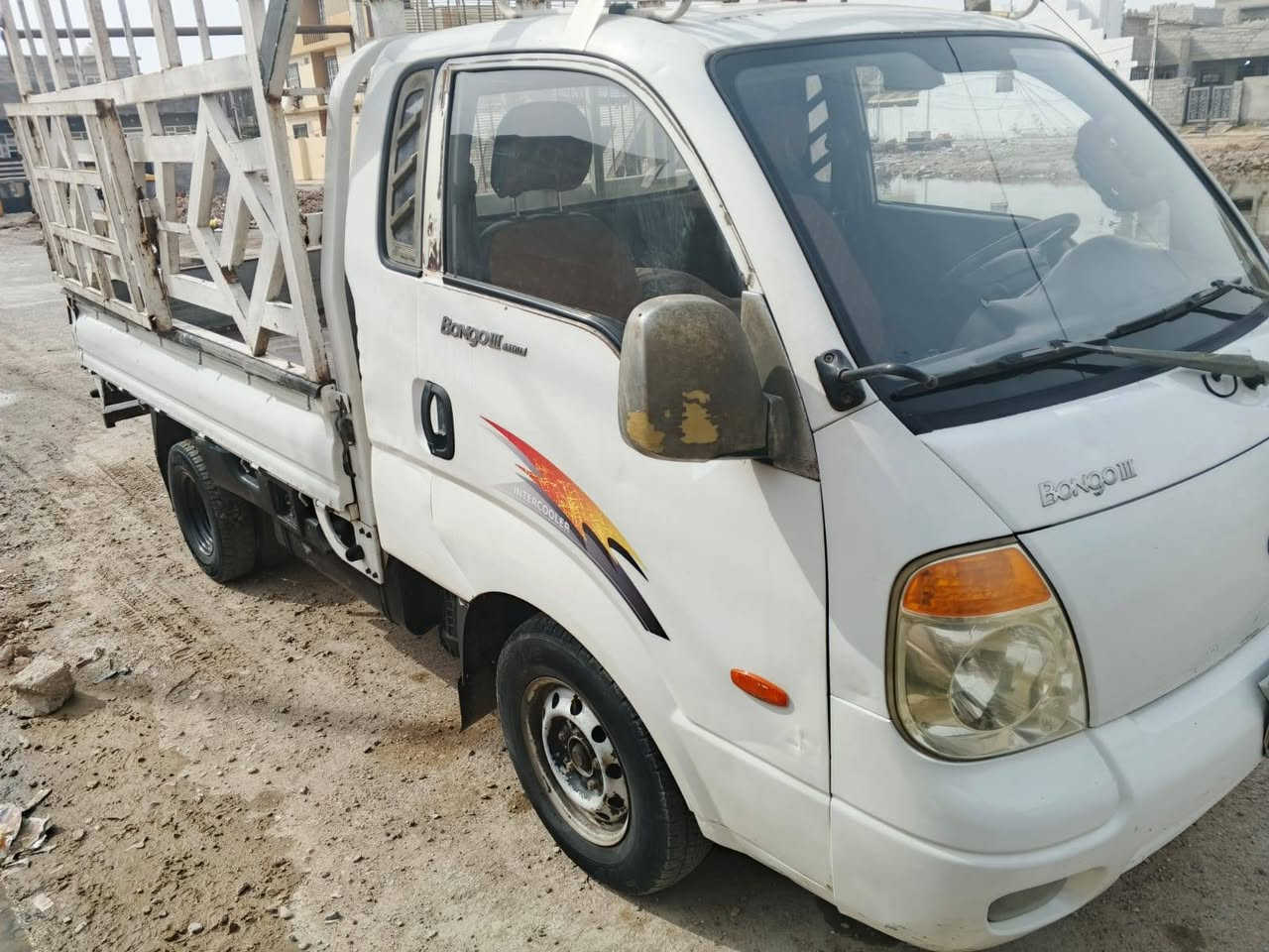 كيا للبيع 2007
3000 سوبر
محرك جديد خيط بخار مابي
كير جديد راديتر جديد مشط ستيرن جديد سوبر جديد تخم تاير ورة كوري 13 والامامي دنلوب ياباني السيارة بدون ضربة وبدون خياسات خير من الله السعر 87 وبيه مجال للاستفسار
***********
عنواني ديالى
