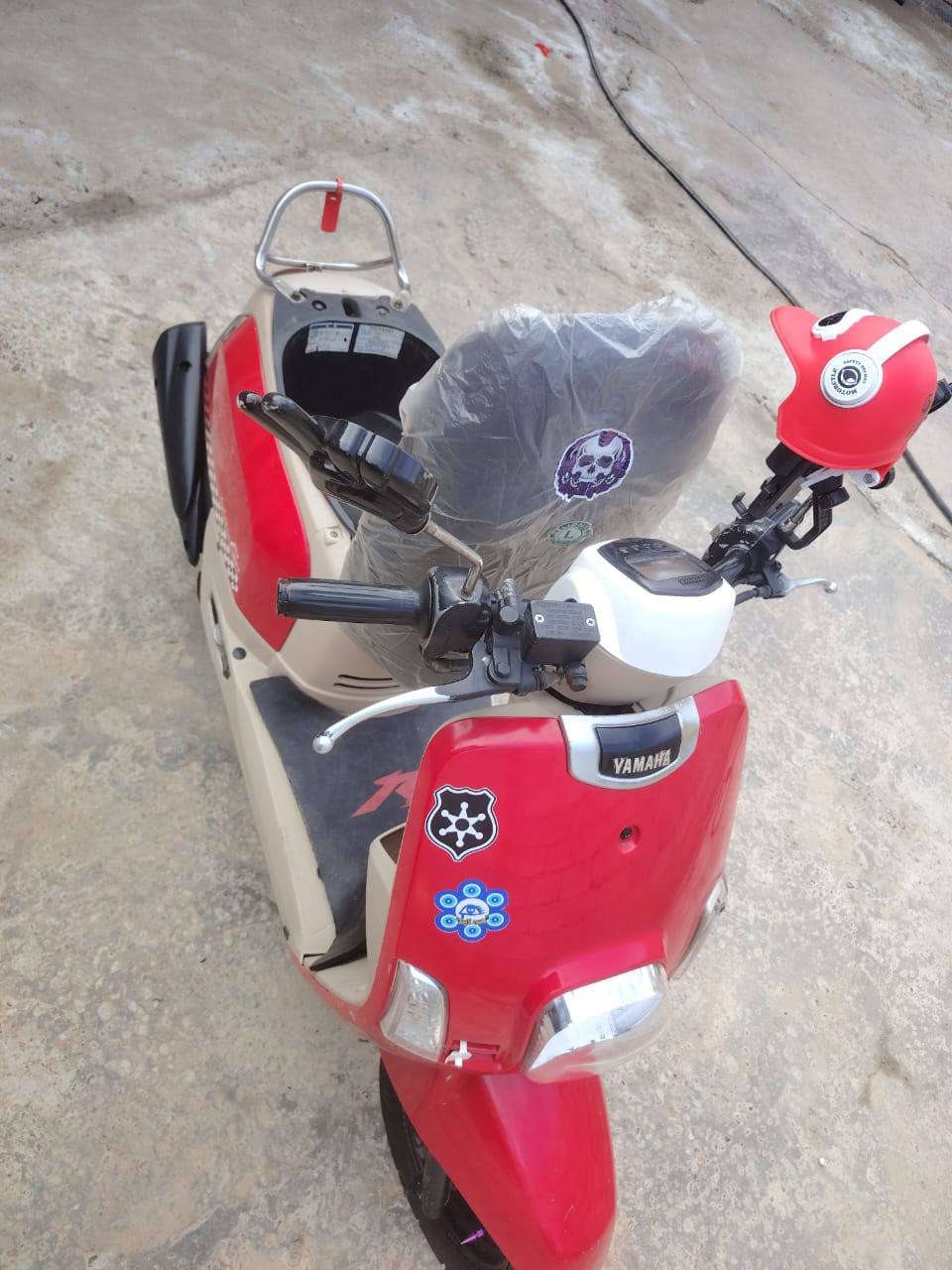 سلام عليكم
بوليس نوزل للبيع دراجه مكفوله 
مكاني بغداد جسر المثنى قرب جزيره السياحيه
السعر 750 وبيه مجال  *********** بي واتساب
