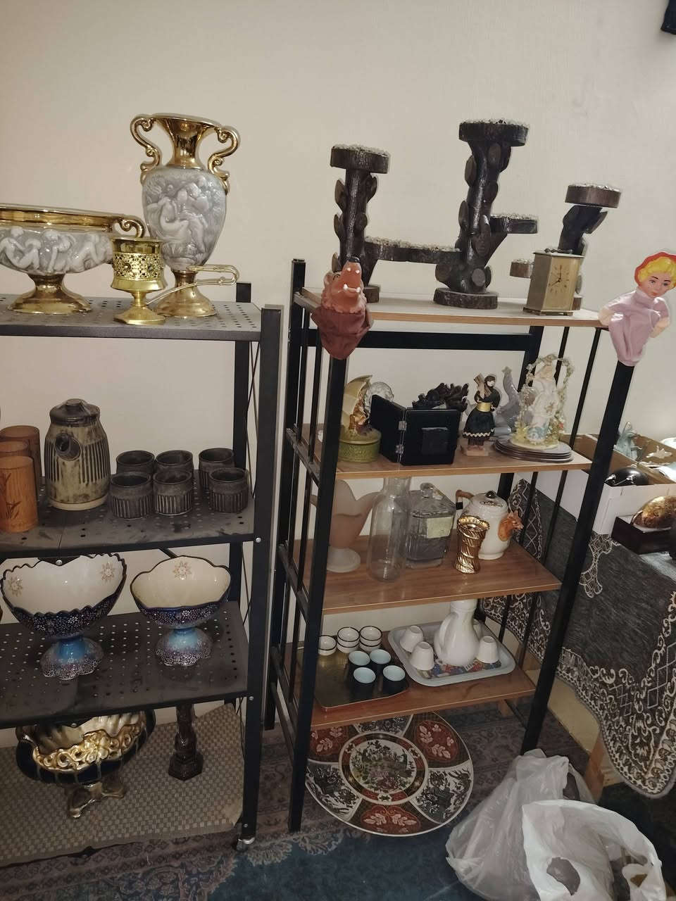 السلام عليكم عندي غراض لبيع انتيكات


**إذا كنت صاحب هذا الإعلان وتريد حذفه لأي سبب، رجاءا أرسل رسالة إلى الدعم الفني**