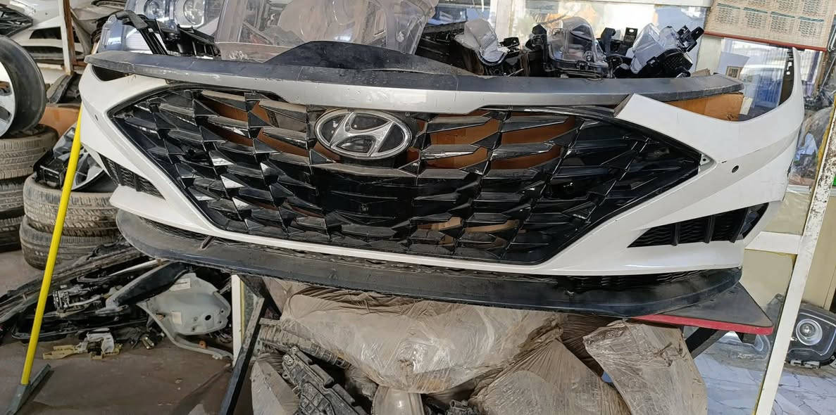 دعامية سوناتا سبورت اصلي كصه ابيض صدفي 
Sel 
متوفرات أنسب الأسعار 
حله حي صناعي 
*********** سعر جمله أخوان
