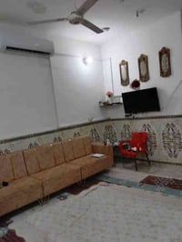 الصخيين • دار زراعي • ١٣٠م