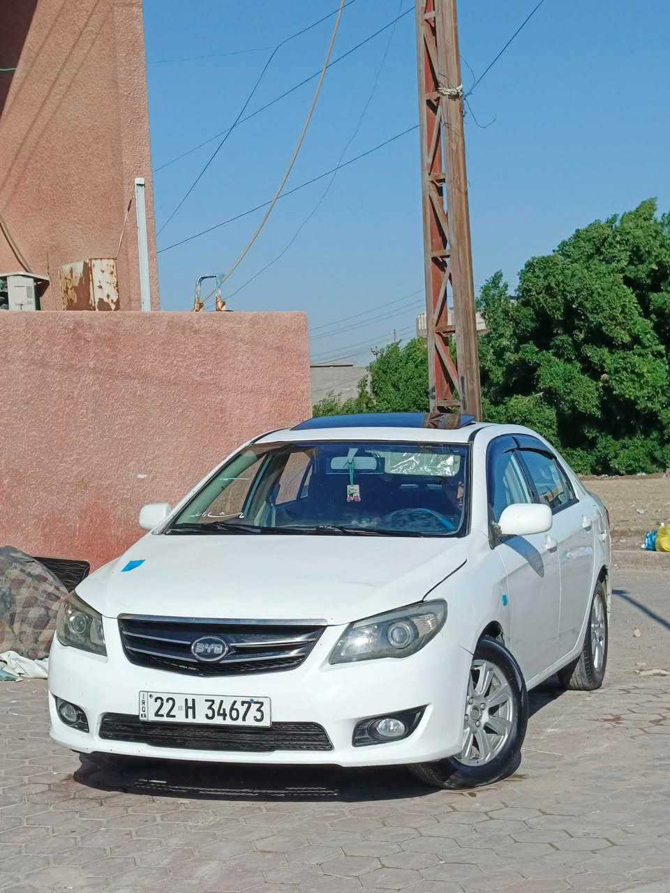 بي وأي دي ٢٠١٤ إف ٣ رقم أربيل شرط تحويل 
مكان كركوك للبيع بدون مراوس گير ومكينه شرط
تبريد ❄️ ثلج
رقم صاحبها *********** كركوك, العراق
