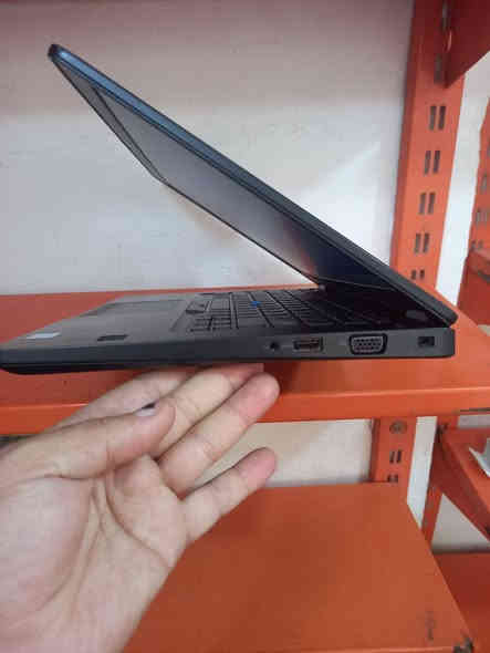 لابتوب دل DELL
فئة المعالج  HQ
الجيل السابع
المعالج كور اي 5  الجيل 7
الهارد  256     ssd 
الرام 8.  ddr4 
كارت الشاشة  4  شير 
حجم الشاشة  14
الشحن اكثر من ساعتين 
الشاحنة اصلية 
يوجد منفذ تايب سي للشحن ولنقل البيانات  
نظام التشغيل ويندوز  10 عربي انكليزي 
 الملحقات شاحنة وجنطة 
السعر   225
للمزيد من العروض ادخل على اعلاناتي 
***********
***********
يوجد توصيل

متوفر 
 مجموعة لابتوبات بأسعار مناسبة ومواصفات مختلفة
