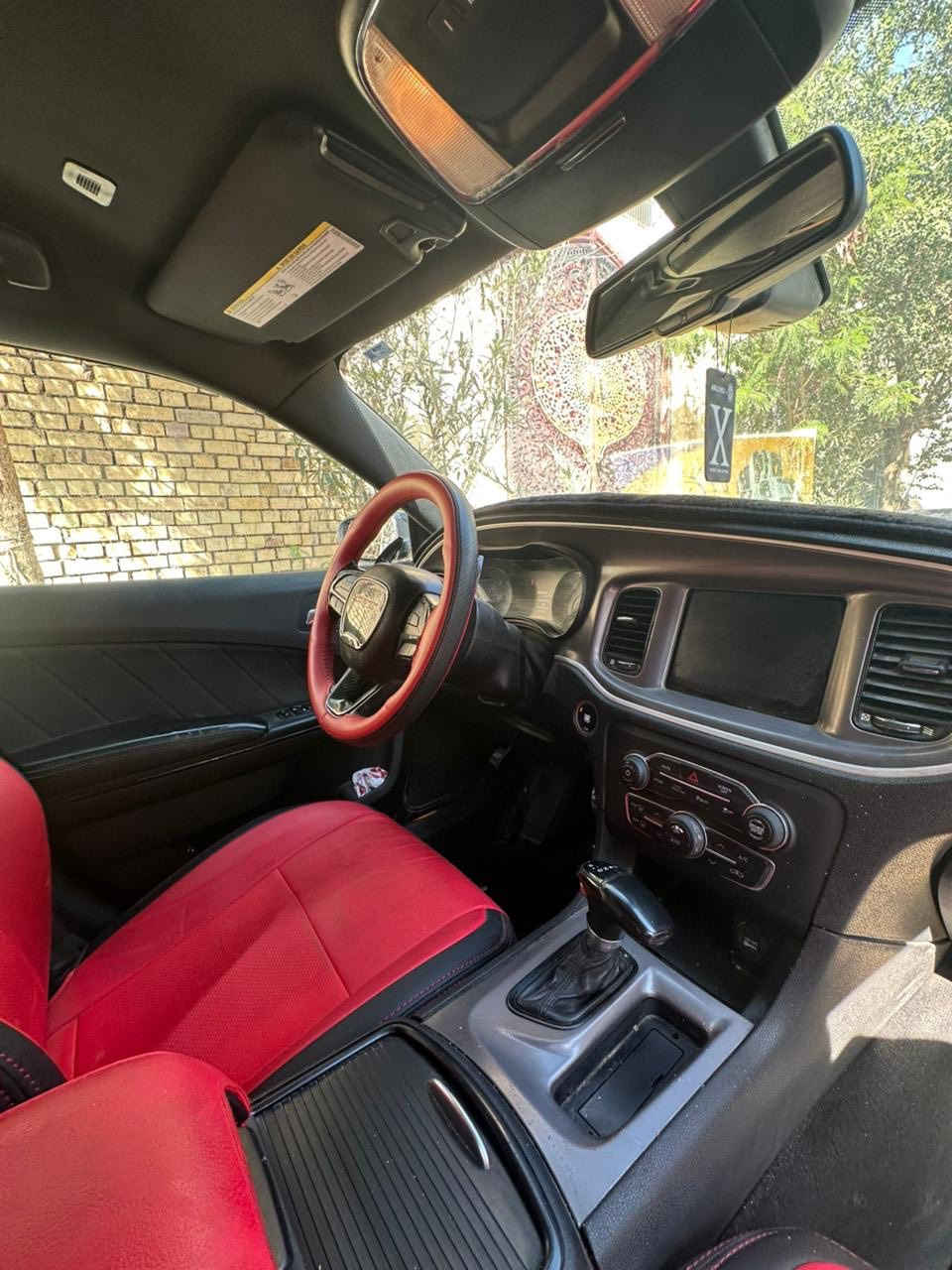 سلام عليكم
جارجر GT 2019 وارد امريكي
سياره حادثه بجم يعني بنيد وجاملغ 
سياره مكفوله من كل شي وموجود الفحص مالته 
الي يحب يستفسر اكثر يتواصل وياي 
***********
