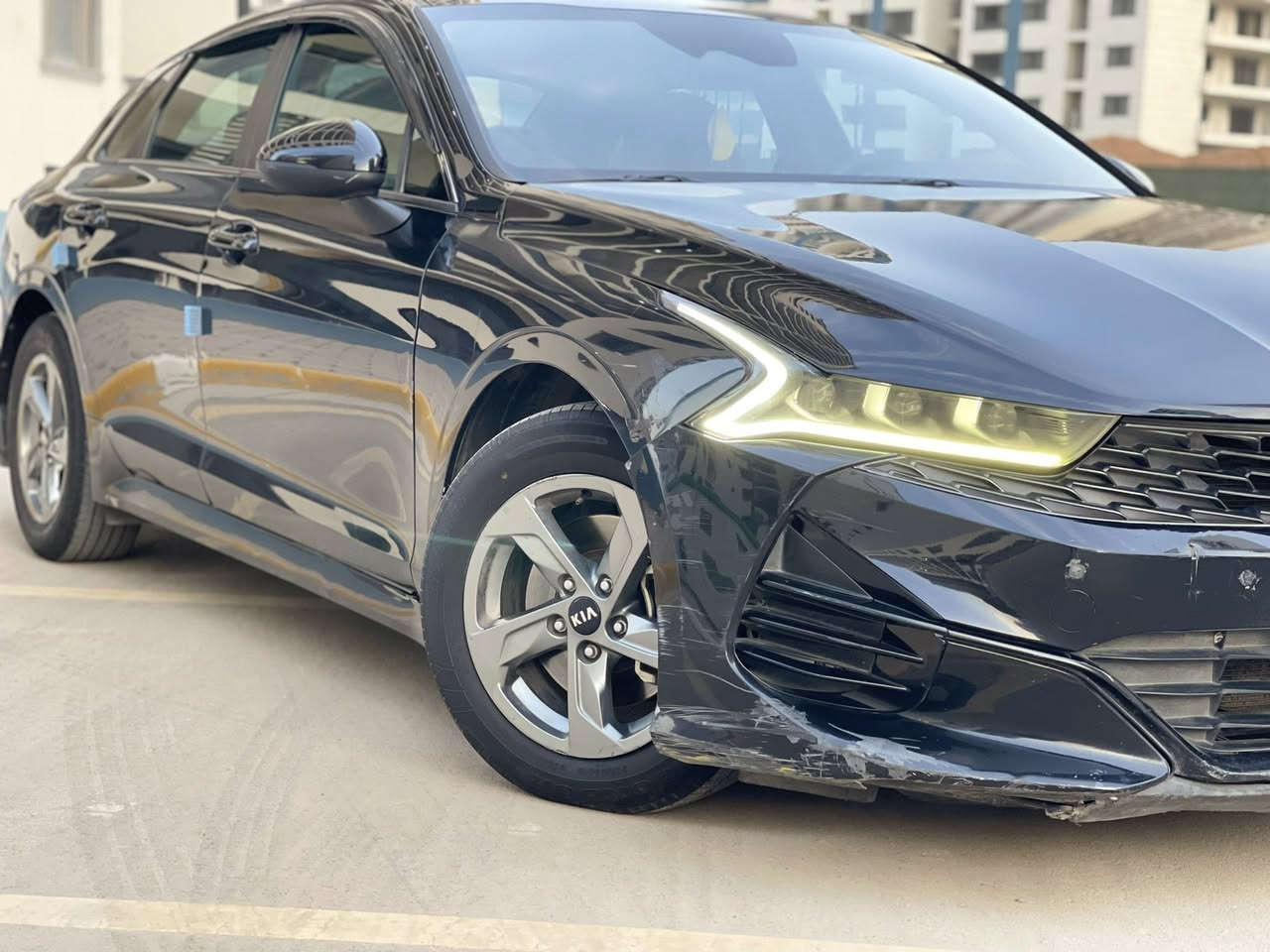 كي5 

الفئة : LX5 
المــــوديـــــل : 2021
العداد :  51 ميل 
اللون :  اسود 
المحرك : 1.600 تيربو 
الرقم :  اربيل مميز 

المــواصـــفـــات LX 
 : بصمة تشغيل  
: سايد بريك كهربائي 
: شاشة كبيره 
: رادار جانبي 
: رادار امامي 
: تحكم ستيرن  فول  
: وقوف ذاتي 

الحـــــادث الامريكي : بنيد فقط
- بالعراق بيها صبغ3 قطع 
شرط 
التحويل مباشر 
كير كفاله عامه 
محرك كفاله عامه 
تبريد فول 

السعر : 150 وبيه مجال بسيط


**إذا كنت صاحب هذا الإعلان وتريد حذفه لأي سبب، رجاءا أرسل رسالة إلى الدعم الفني**