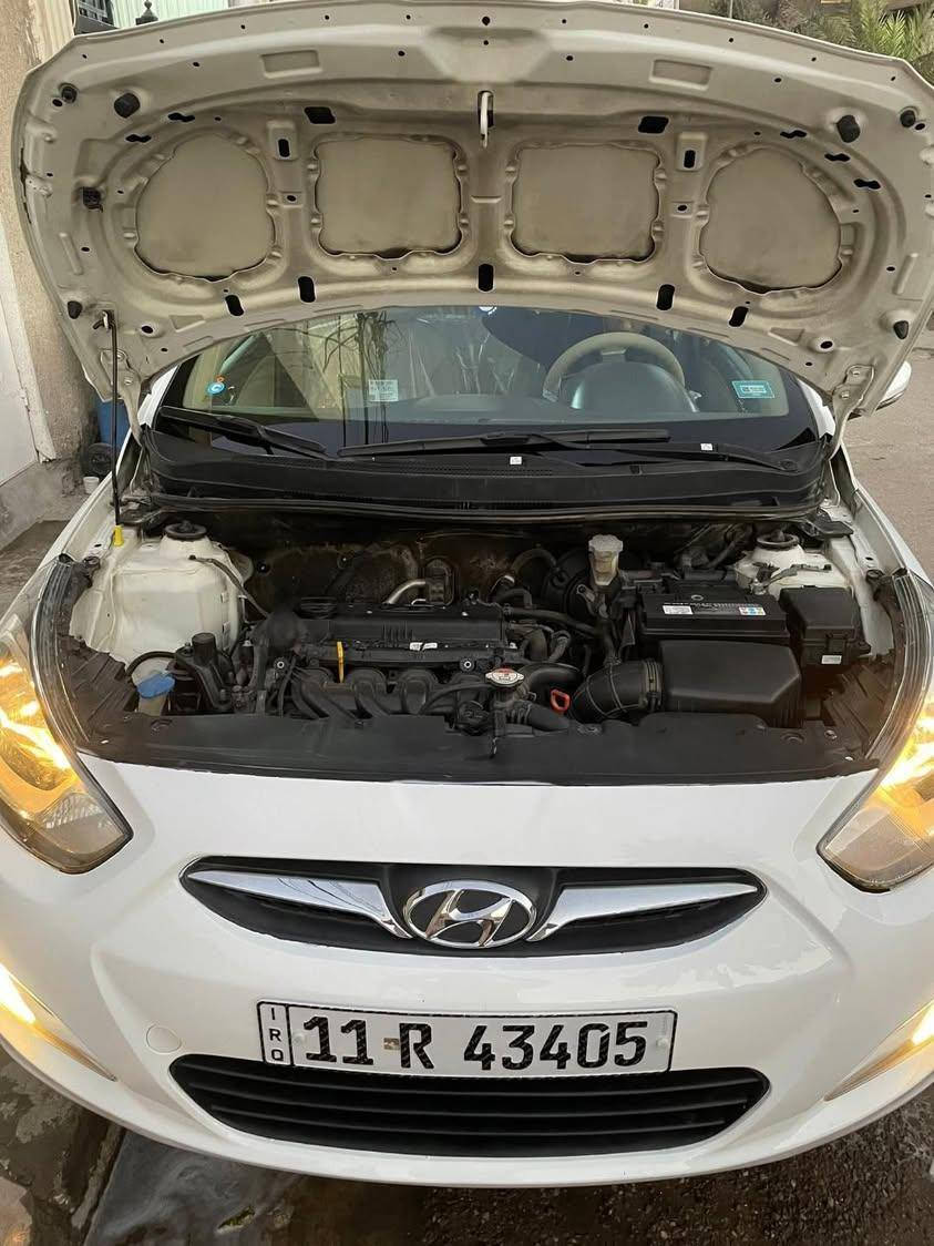 السلام عليكم اكسنت موديل 2015 سياره بسمي هزه جديده ارقام جدد يساره فول فتحه شاشه خمسه ويلكب اشاير بل مري سياره تبريدثلج صدر امامي خلفي كير مكينه كله جديد سياره كفاله من الصبغ ول تبديل سياره جديده امانت الله بيه فقط بارد بصيط السعر90وبيها مجال مكاني نجف كوفه/للاستفسار ***********
