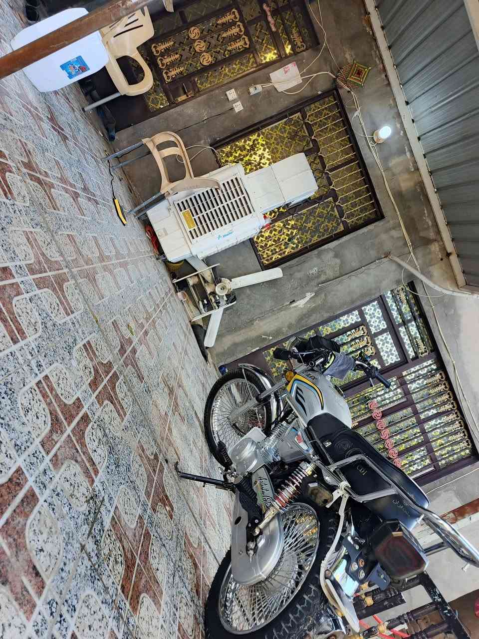 سلام عليكم دراجه البيع والشراء يتصل على رقم ***********
