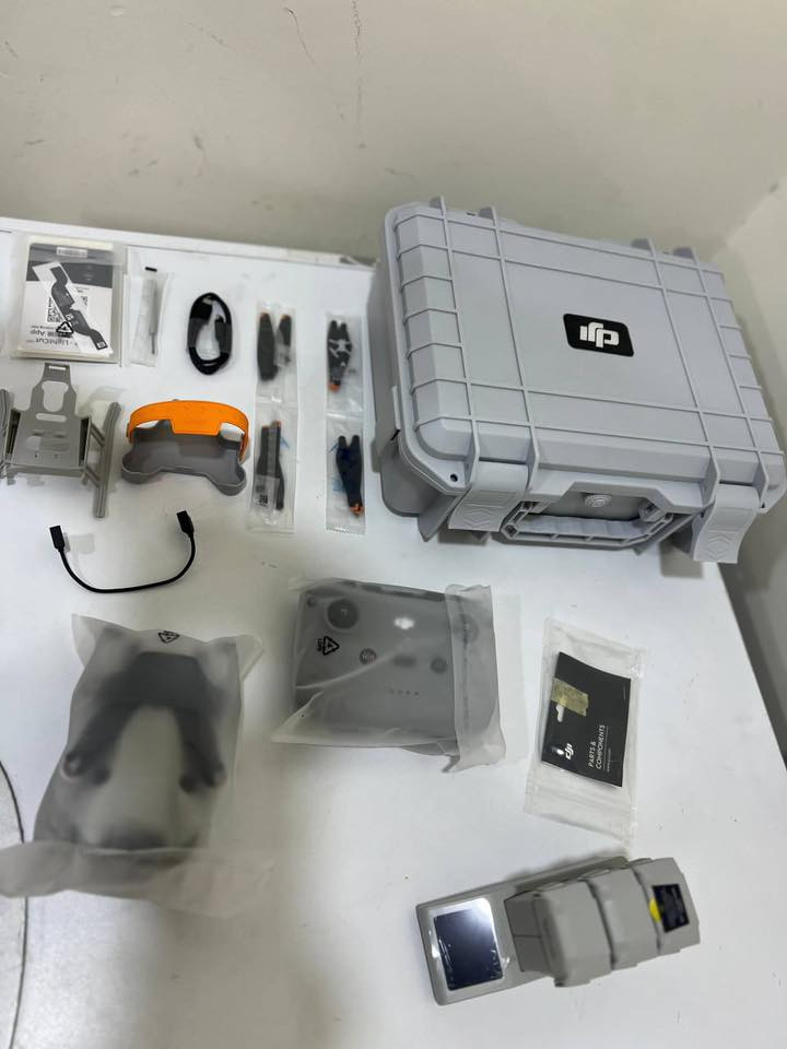 DJI Mini 4 Pro combo 
استخدمناه أربع مرات فقط
 مع جميع الملحقا
1.200 مليون
 ماعندي توصل كيركوك دوز خورماتو


**إذا كنت صاحب هذا الإعلان وتريد حذفه لأي سبب، رجاءا أرسل رسالة إلى الدعم الفني**