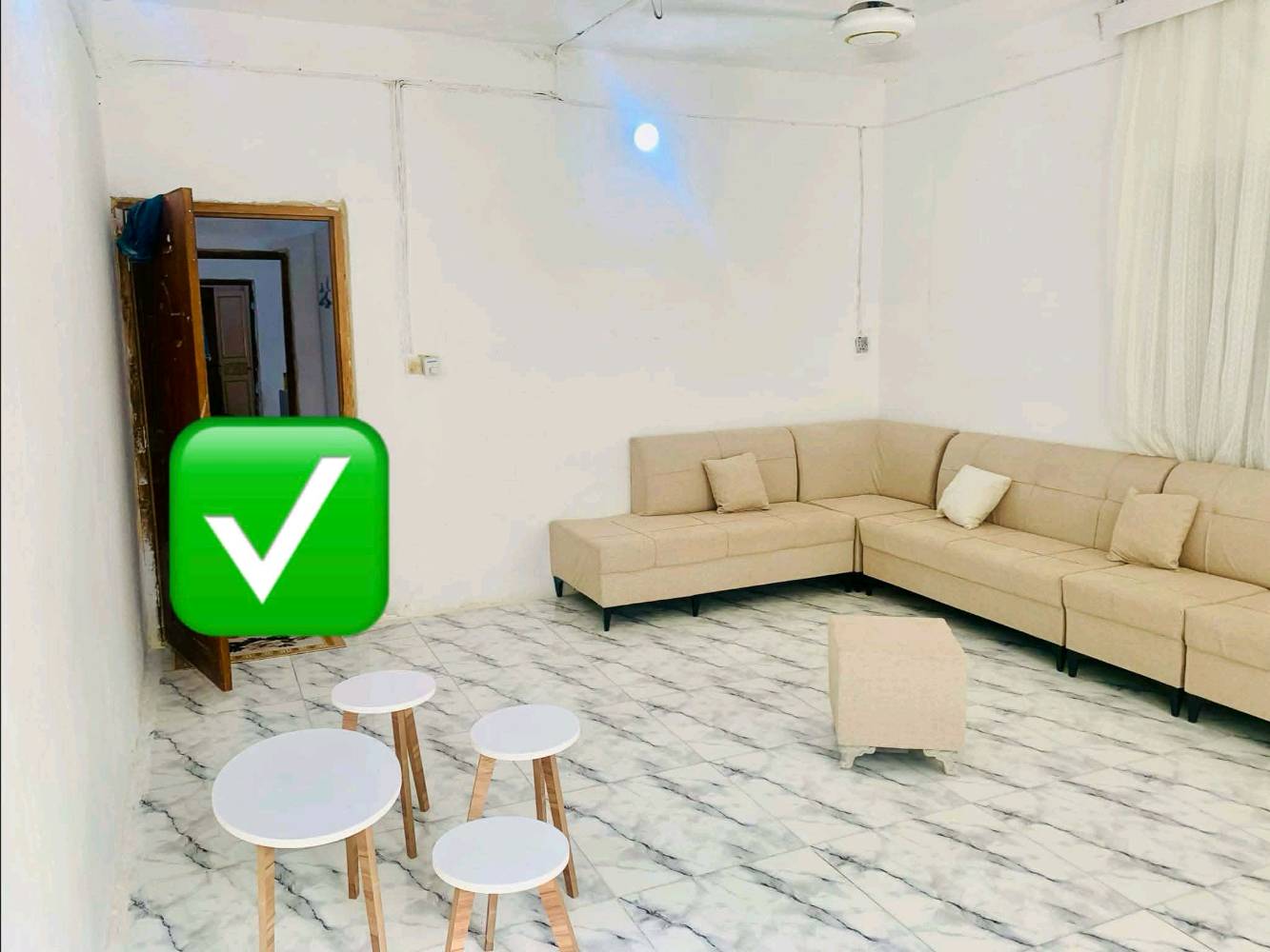 مشتمل بالرحمه طابو صرف قرب مدرسه الثقفي الابتدائية مساحه ١٢٠ 
السعر نقد ٥٥٫٠٠٠٫٠٠٠ وبي مجال قليل
قسط ب٦٠ تدفع تدف٤٥ والباقي قسط حسب الاتفاق بضمانات
البيت شكد بيه غرف نوم وصالة ومطبخ وحمامين بالضبط؟ وهل هو جاهز للسكن لو يحتاج شوية شغل؟: 
غرفة واحدة وصالة ومطبخ حار وبارد واستقبال 
شنو مساحة الأرض/البناء الدقيقة، وشنو اتجاه الواجهة والعرض مال الزقاق قدام البيت؟: 
١٢٠
الموقع وين بالضبط بالرحمة؟ وإذا ممكن ترسلون لوكيشن أقرب معالم حتى يسهل على الزبون يوصل.: 
منطقة الستالاف قرب مدرسه الثقفي الابتدائية
هل الخدمات كاملة وموجودة: مي، كهرباء، مجاري، ومولدة؟: 
مي كهرباء مجاري ومولدة نقص تبليط فقط
بالنسبة للبيع، السعر نهائي لو بيه تفاوض بسيط؟ وشنو شروط التقسيط والضمانات المطلوبة؟: 
نقد بي مجال قسط سعر نهائي