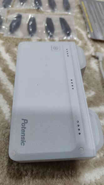 سلام عليكم اتوم للبيع جديد نضفه 100/90 حيل نضيفه غراض كامله كمبو شرط كلو سعرها 400الف مكاني موصل شراي اتصل ***********
