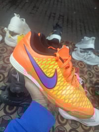 نايك صالات قياس ٤١ تلبس ٤٠ سعر لقطعه 25  توصيل موجود 🚕🚕🚕🚕🚕🚕🚕🚕  0770997...