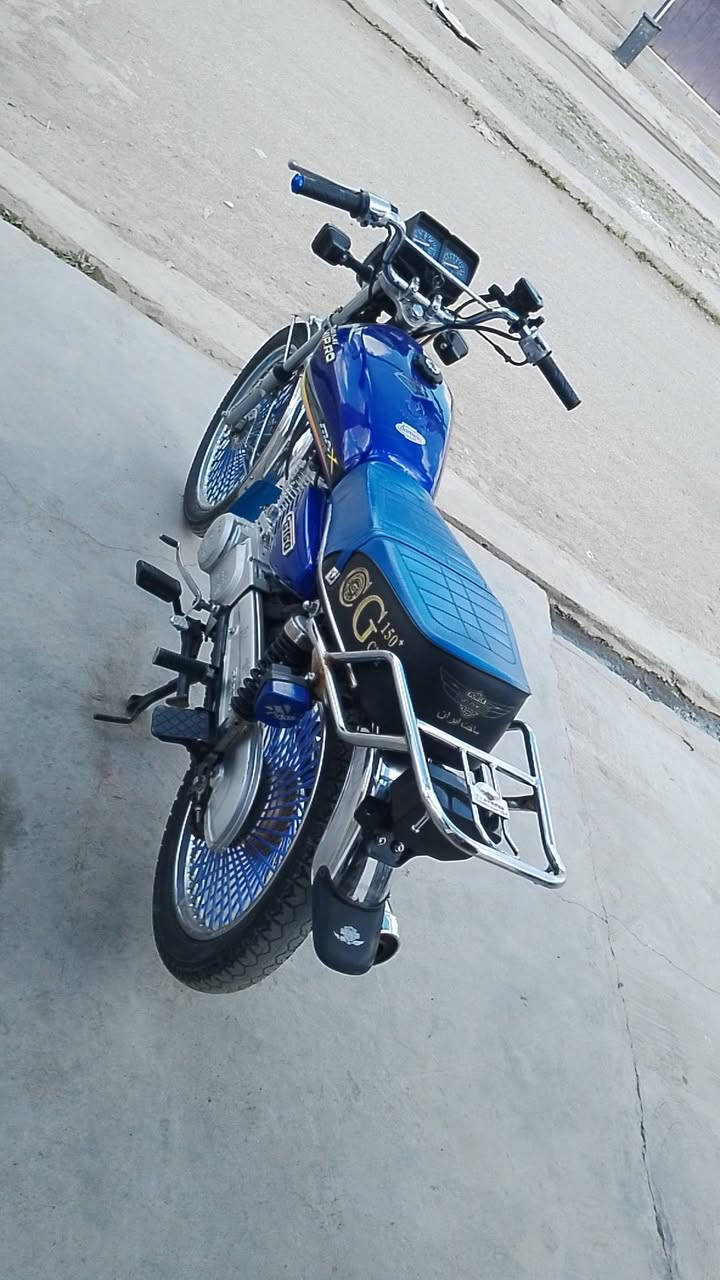 سلام عليكوم عندي هاي درجه لل بيع موديل 2023محرك كبس كهربائية كله شغال نوعه نامي بره سونيك كله عله بلدي منفيس موجود درجه انطي كله اب شرط مكاني كركوك فيلق سعر 500الي مو شراي عبره منشوره اخي العزيز ***********
