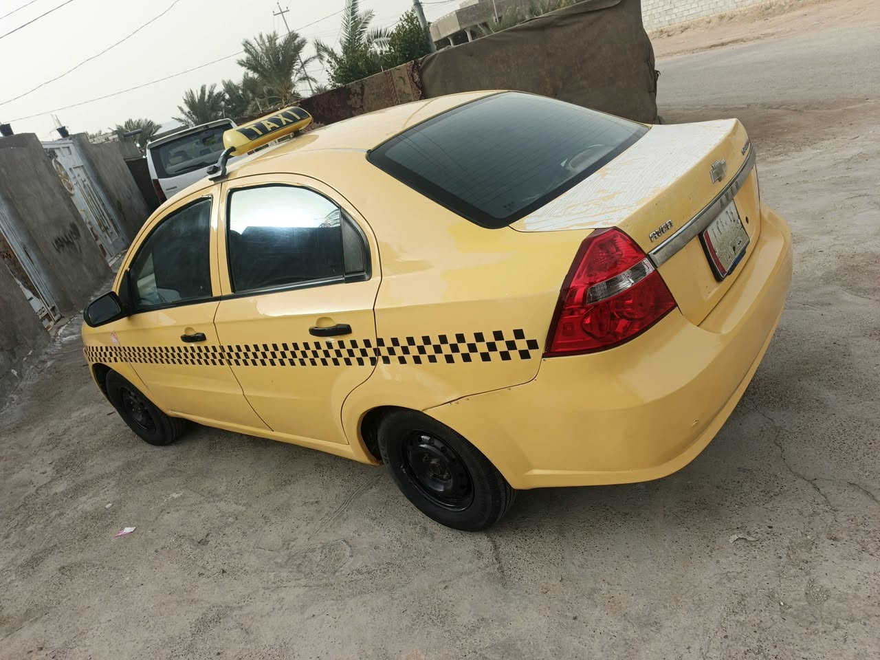 افيو موديل 2009 كير عادي رقم نجف ألماني مكفوله كفاله من صبغ وتبديل وفتح فقط الهلالات مكينه جديده حداديه جديده تاير جديد سياره. جاهزه من كلشي و مكفوله من كلشي أي استفسار مكان نجف مشخاب ‏‪***********‬‏
