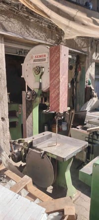 منشار لولب تركي الصنع ابلادي حجم 600  ماطوره 5ونص للبيع السعر مليون ون...