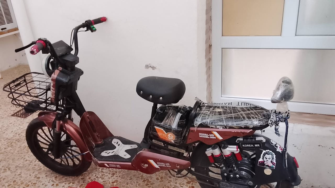 متطور شحن للبيع ا لسعر  150باتريات عل نص***********

