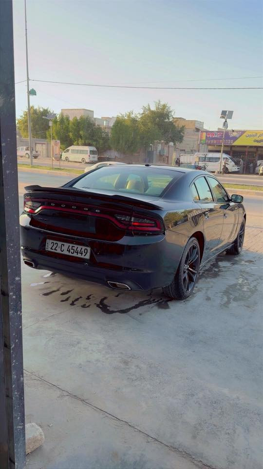 للبيع جارج مديل 2018 كاعده السياره حلوه ماعايزه شي رقم جديد داخل جلد ابيض V6 بيهه سونار شوفهه وتدلل سعر ١٧٠ مجال قليل ***********
