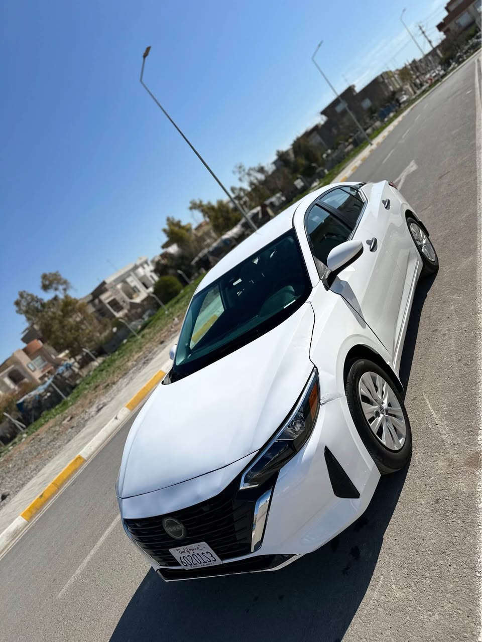 سنترا ابيض ٢٠٢٤ - مرقم كاتي - رادار حساس بصمه- كاميرا - ٢ سويج- فقط حافه بونيت مصبوغ - شاصي داخل شرط - 
125$ السعر 
*********** واتساب كورك أربيل, العراق
