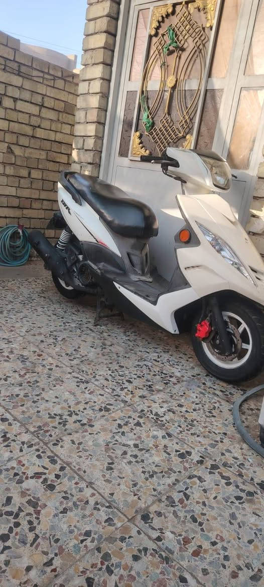 السلام عليكم دراجه للبيع جي تي ار 2013 كامله ختم واحد محرك بلادي نوزل سرعه رقم*********** بغداد رئاسه العبيدي
