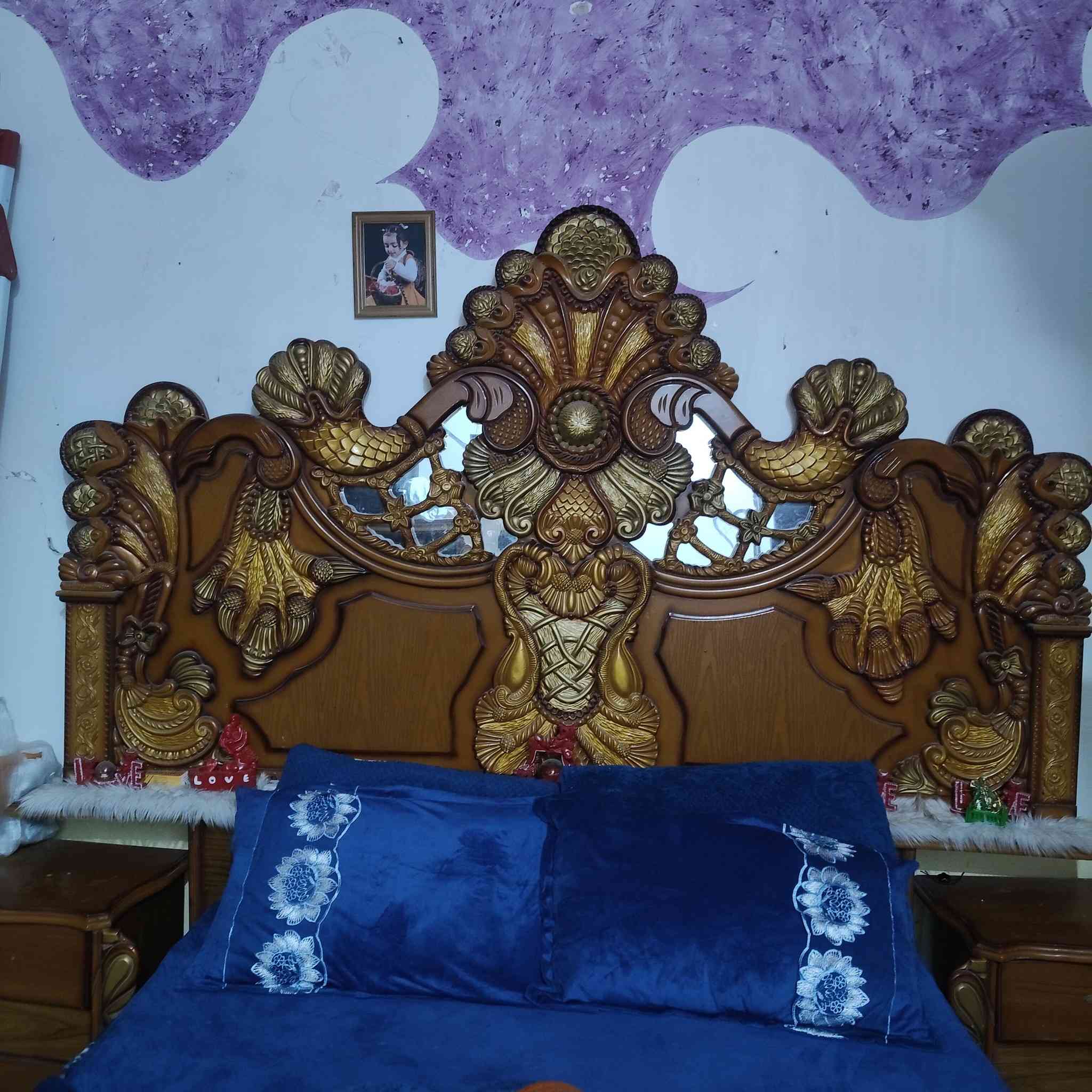 السلام عليكم غرفة نوم للبيع السعر 750كربلاء خلف جامعة العميد ***********
