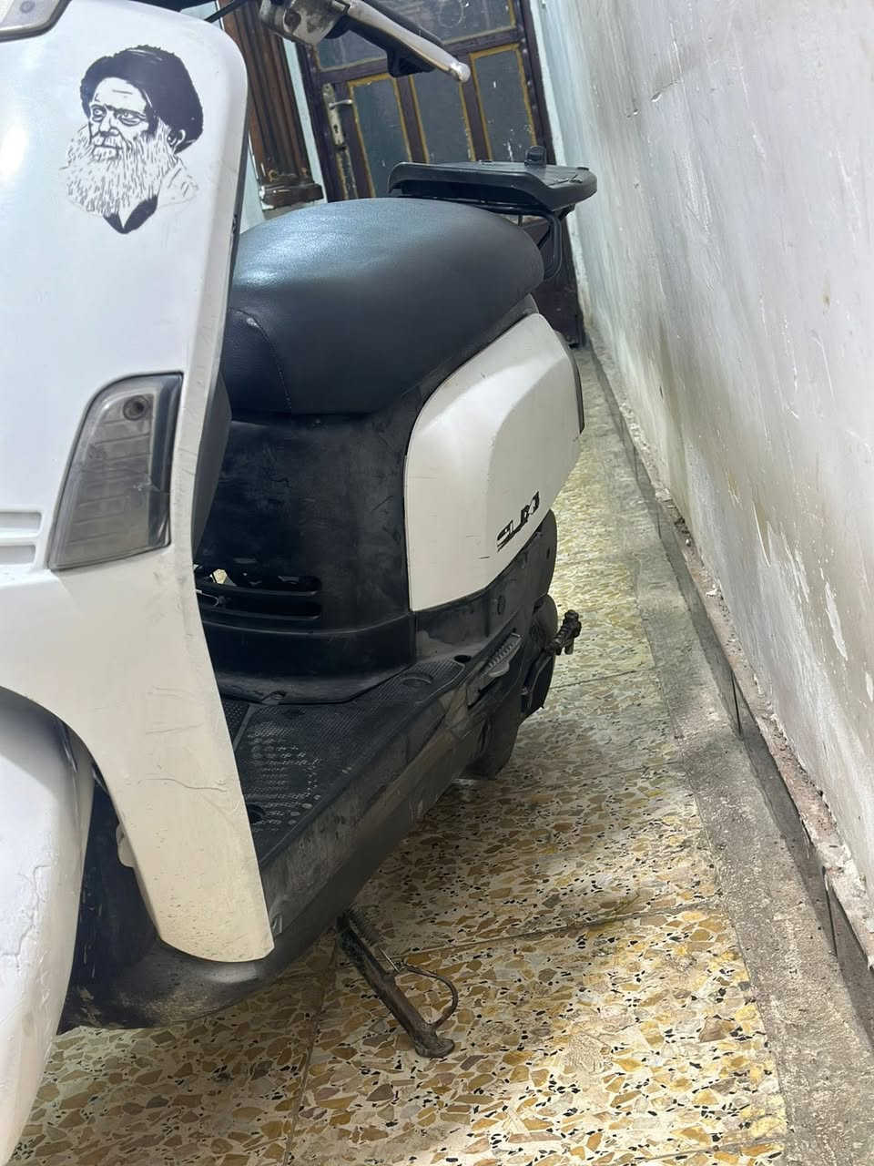 بوليس كابريتر جديد مال رمبه ب 55 الف شديته سعرها قفللل 450 مدينه ***********
