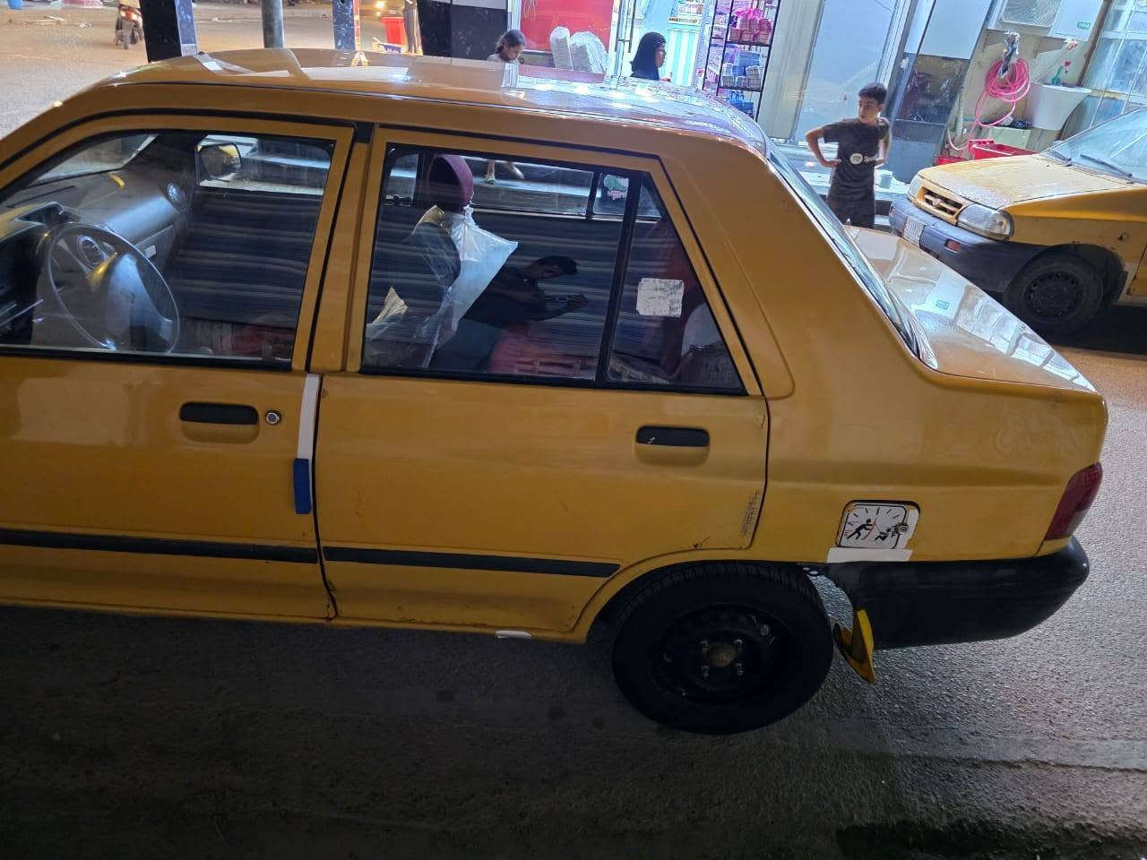 السلام عليكم سيارة سايبا للبيع موديل ١٧سيارة جاهزة بيه نواقص بسيطة مكينه وكير جدد حدادية جديدة تخم تاير جديد باور ومشط وباتري كله جديد برانكيتات معمرة الكشر بيه خياس بسيط كهربائيات كله شغاله 
رقم بصرة راعيه بالبصرة يريد مداور السعر 30$وبيه مجال بسيط وهذا رقمي ***********
