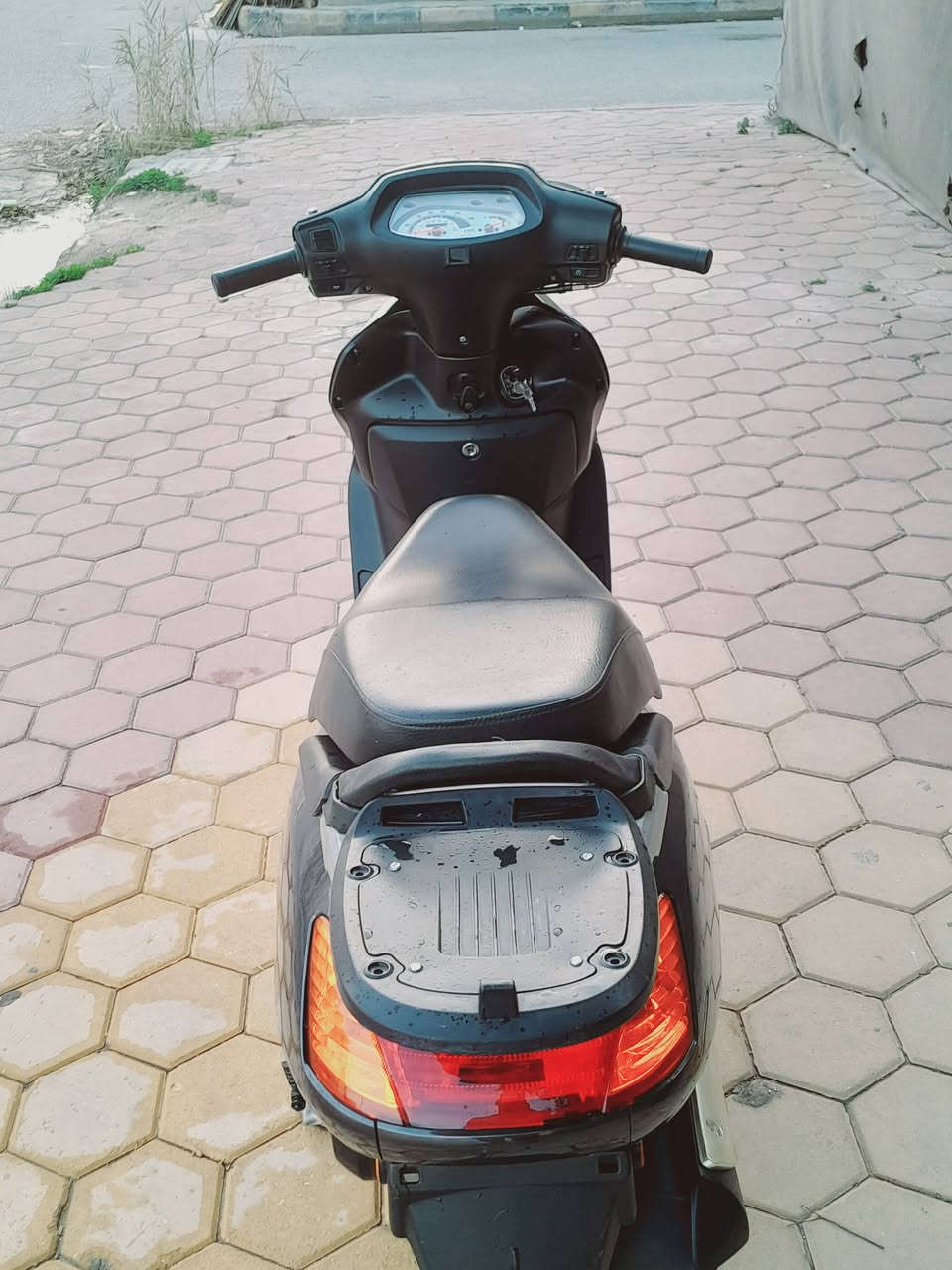 سلام عليكم دراجه ماليزي دراجه جديده الكهربائيا شغاله مكينه جديده  دراجه كفاله عامه دراجه المكان دور العمال  الشراي يتصل 
عله هذه الرقم ***********
