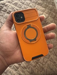 آيفون 11 • ١٢٨ • فيس ايدي واكف