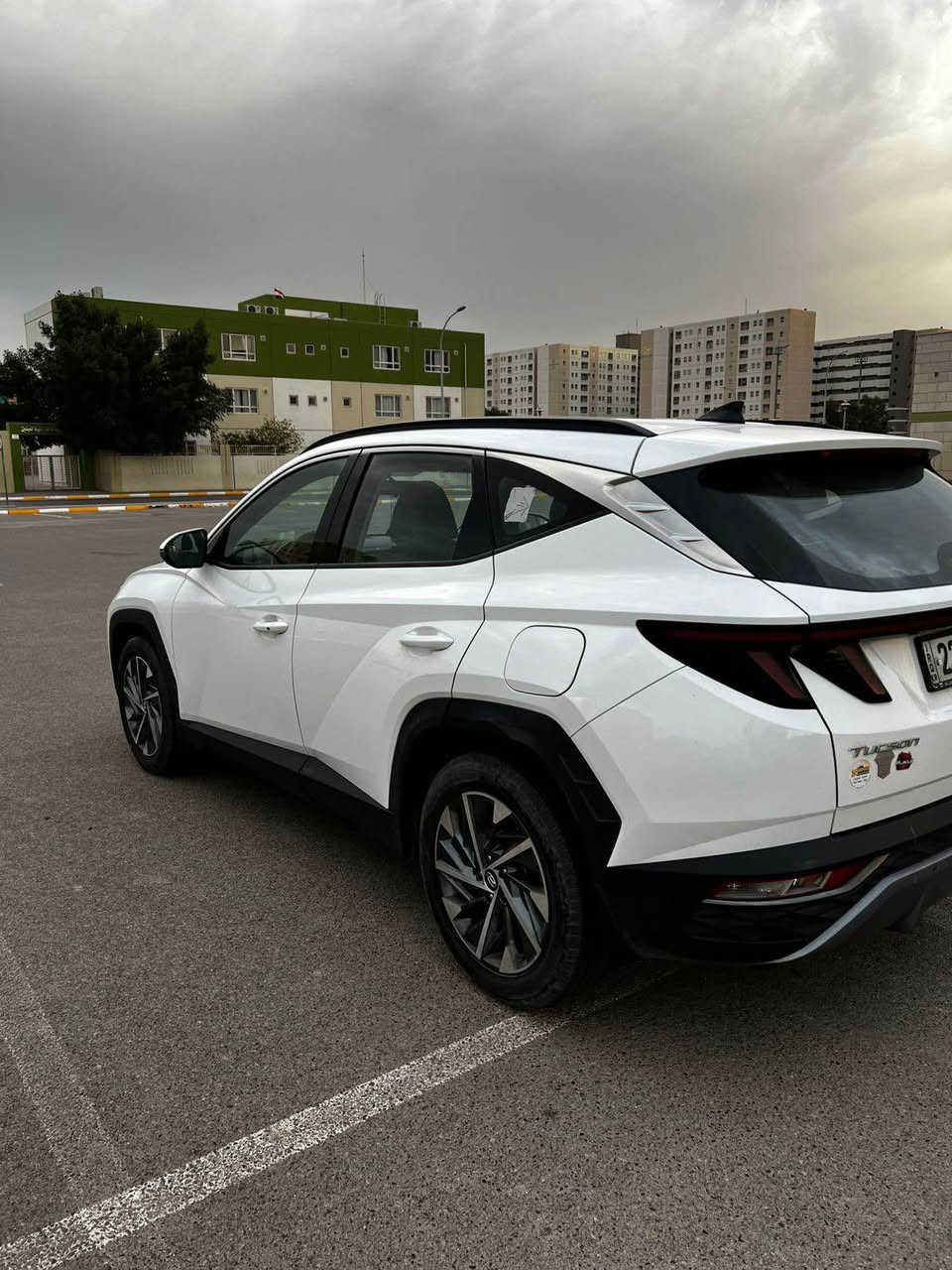 السلام عليكم 

توسان 2022خليجي 
 السعر ……..مناسب…………..205$ومجال …………
ماشيه 110
رقمها اربيل تحويل شرط  
بصمه تشغيل 
بصمه ابواب
تشغيل عن بعد 
شاشه جبيره كار بلي
كرسي كهرباء
تدفئه كشنات 
اوتو هولد 
تحديد مسار 
قياده ذاتيه 
مانع انزلاق
مودات قياده 
بيها طخه  باب السايق مبدل وكاله 
للاستفسار ***********
 مكان السياره بغداد بغداد, العراق
