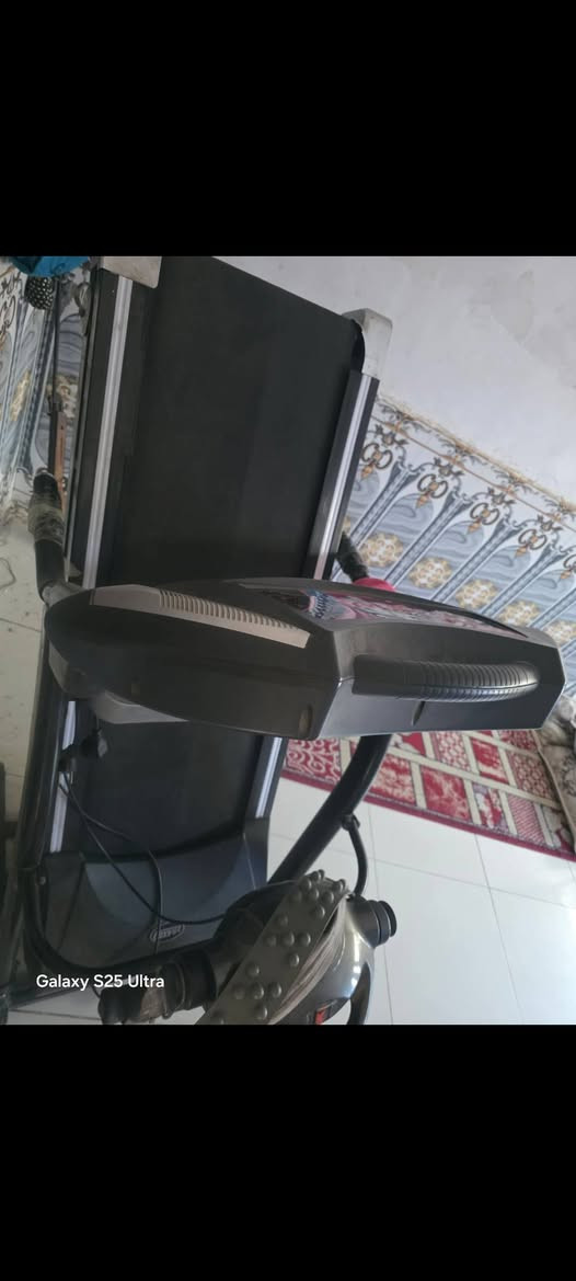 للبيع جهاز جري جبلي وبي جهاز هزاز نظيف مابي اي خلل كله شغال يتحمل وزن عالي لحد 180 ب275 وبي مجال


**إذا كنت صاحب هذا الإعلان وتريد حذفه لأي سبب، رجاءا أرسل رسالة إلى الدعم الفني**