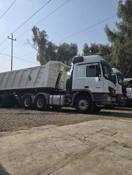 سلام عليكم للبيع اكتروس موديل 2006 بموديلهة ما معلايه رقم بصره انكليزي بسمي سنويه لغايه2030 مربوطه قلاب 3محاور السيارة تخم تاير عربانه ماموت ايماراتيه2013 نشره كصيره السيارة مكفوله كفاله عامه السعر9/50 يعني تسعه دفاتر ونص وبيها مجال اكثر الاستفسار الاتصال على الارقام *********** او***********
