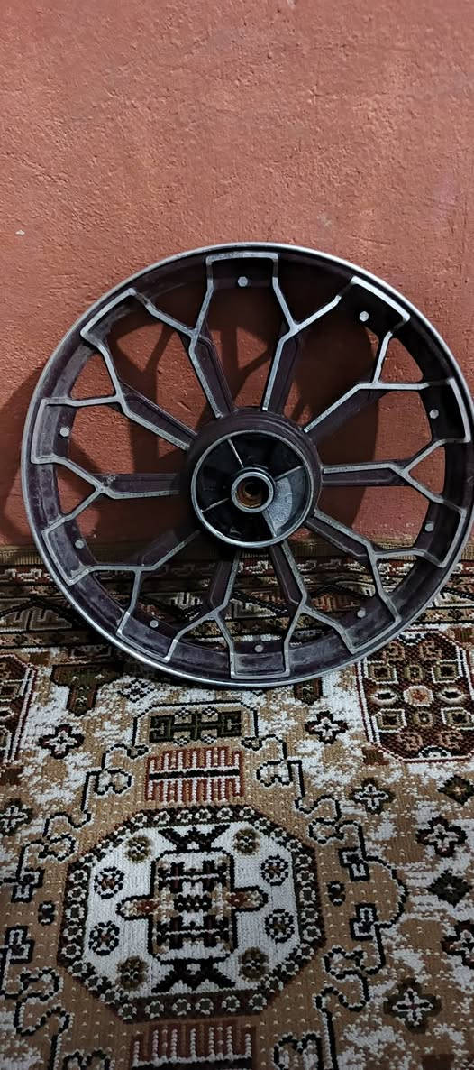 غراض تفصيخ كلشي وسعره
محرك ٧٥ شغال بس نمره ٣ خارطه 

متواجد خاص 
*********** واتساب
