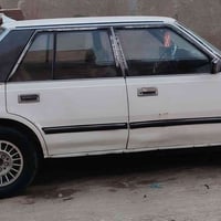 سوبر 1985 بدون حادث  صبغ اماكن  كير ومحرك vvt 3000 مكفولات  شلعه ونشاط...