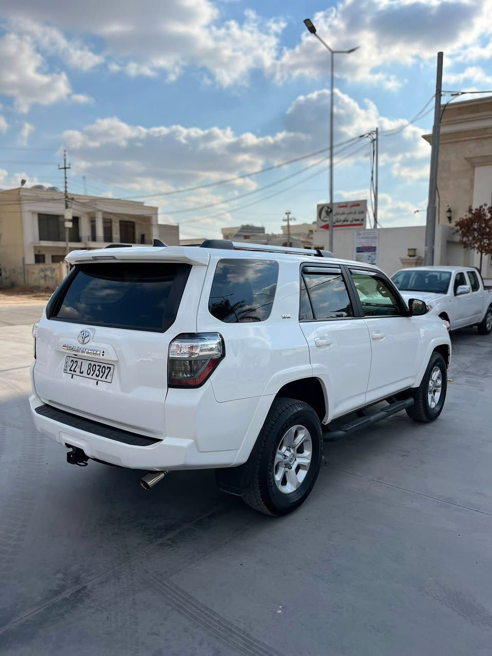 السلام وعليكم 4Runner 2023
صبغ جاملغ امامي فقط  بدون دواخل سيارا جديدة و بدون نواقص 
السعر ٣٤٥ ورقة 
مكانها اربيل 
***********
