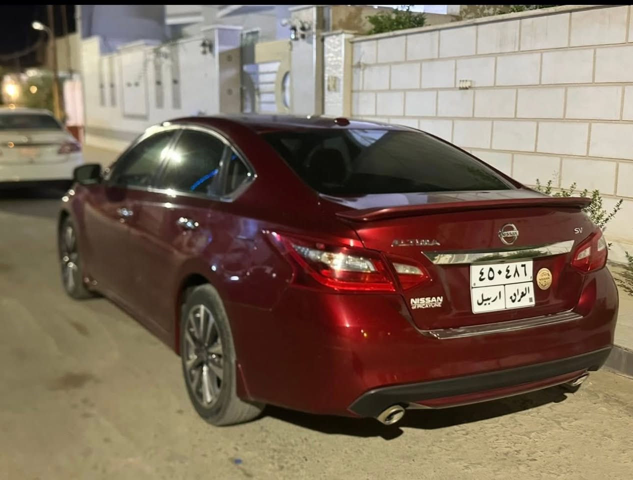 السلام عليكم
للبيع نيسان التيما 
موديل 2017
فئة SV
فول مواصفات 
رقم اربيل
ضررها جاملغات الاماميه 
السعر 127 
عنوان السياره صلاح الدين قضاء بلد
للاستفسار ***********
