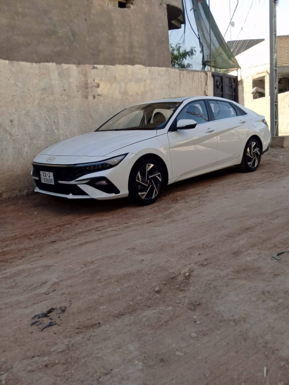 سلام عليكم النترا تجميع صيني كفاله عامه تحويل وكاله شرط موديل 24مكاني طوريج سياره جديده على وضع الشركه رقم ***********
***********السعر 145وبيها مجال
