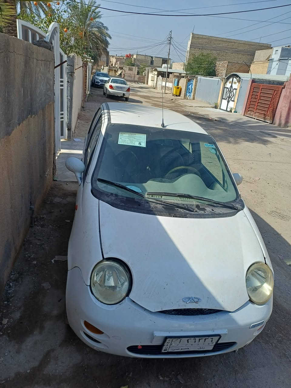 السلام عليكم
كيو كيو ٢٠١٢ كير عادي بلادي 
رقم بابل سنوية لحد ال٢٧ 
سيارة نضيفة حيل 
محرك كير فول 
حدادية جديدة 
كهربائيات شغالة 
تبريد ما موجود 
السعر ٢٨ وبيها مجال 
مكاني بابل المسيب 
***********
