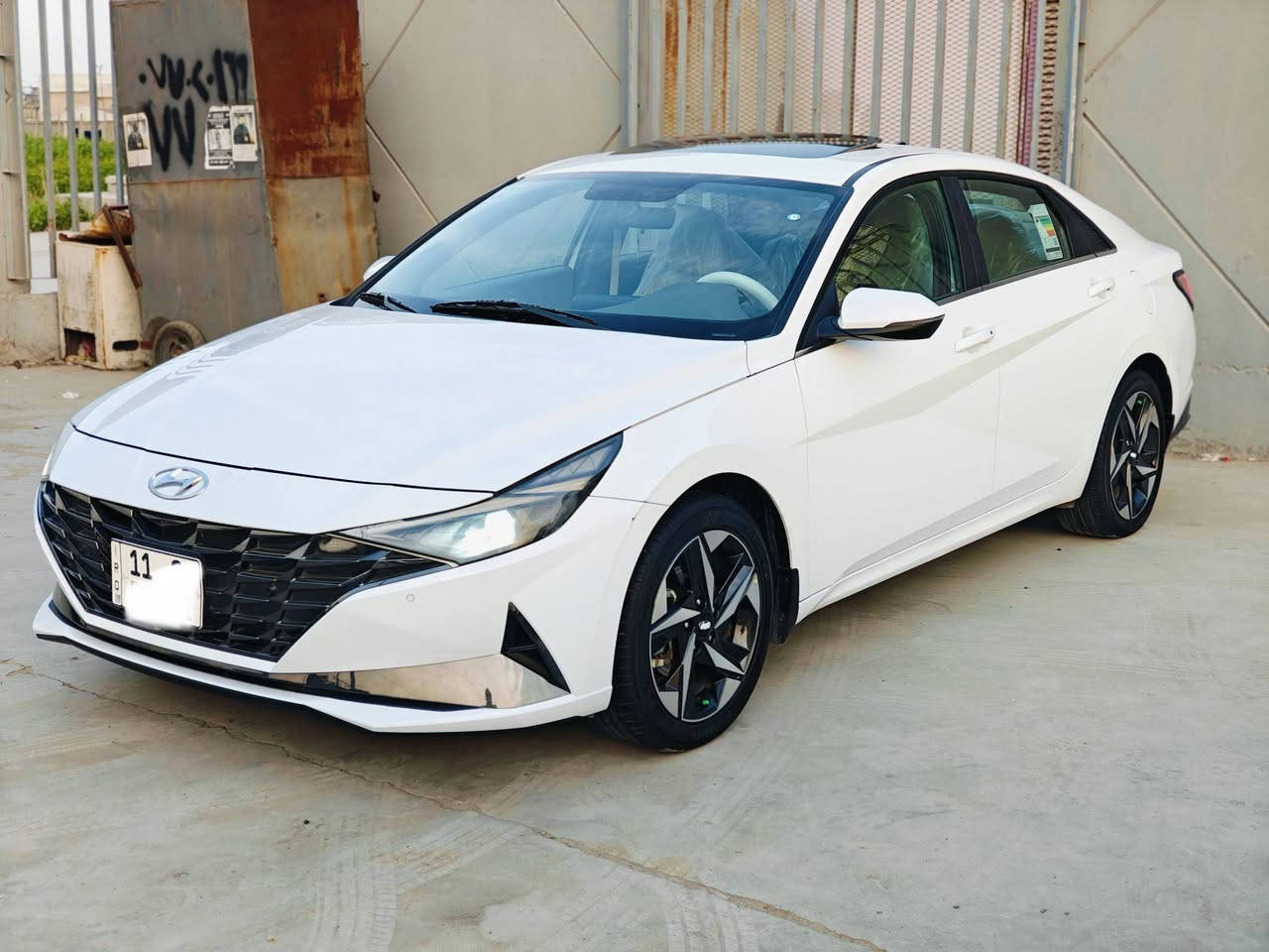 مرحبا
هونداهي الانترا 
خليجي 
موديل 2022
فول موصفات 1/1
مكفوله من ضربه وصبغ وتبديل وبارد كفاله 
الموصفات 
تشغيل بصمه 
بصمه عدد 2 
بصمه ابواب 
تشغيل عن بعد 
جنطه ذكيه 
مكينه 2000 دوش 
قطعتين تبريد
تبريد امامي وتبريد خلفي 
لد نهاري 
اشارة ترحيب 
اشاير ب المري 
مري شفط 
داخل ابيض الكشن 
حساس امامي 
حساس خلفي 
رادارات  
ثلاث انظمه قياده 
ويل كب حجم 17
تحكم استيرن جهتين 
شاشه كبيره 
كامره دواره 
ماشيه 85 الف 
بعد بيها هواي موصفات 
رقم بغداد الجديد 
مشروع وطني تحويل مباشر 
مكاني بغداد 
ه‍ ***********
