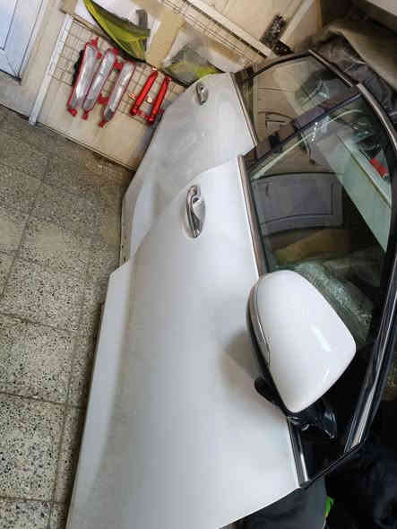 بسم الله الرحمن الرحيم
كل مايخص الكشر الخليجي زيرو 
سورنتو شتريد موجود ابيض خليجي 
هاتف ***********)
***********
